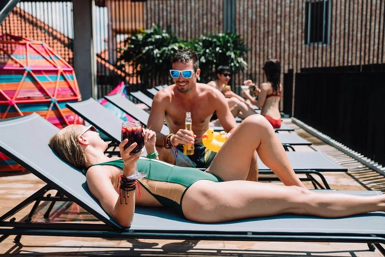 Cara Cara Inn Kuta  Kuta (Bali)